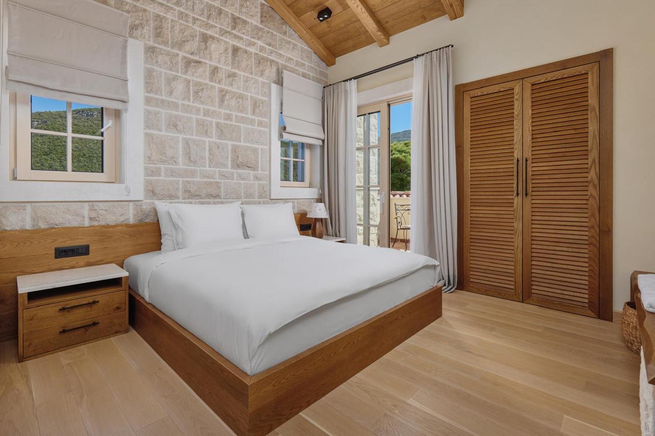  Image of Villa - 3 Bedrooms - 3 Bathrooms for Residential For Sale in Herceg-Novi-Lustica-Montenegro, Image 33